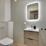 Zurawie - Food Hall, Parking & Stocznia By Downtown