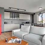 Zurawie - Food Hall, Parking & Stocznia By Downtown Aparthotel Gdansk