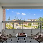 Aparthotel Zurawie - Food Hall, Parking & Stocznia By Downtown 4*