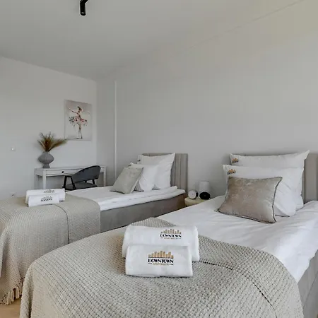 Zurawie - Food Hall, Parking & Stocznia By Downtown Aparthotel