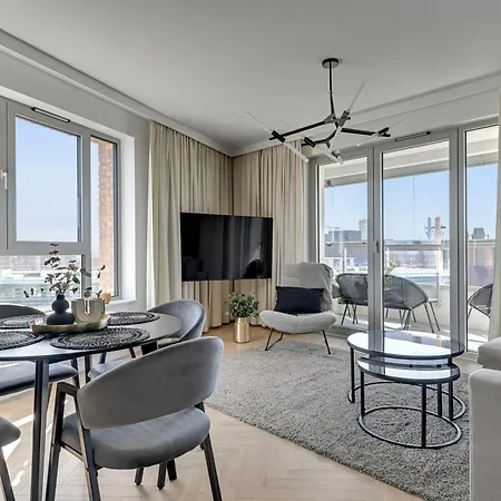 Zurawie - Food Hall, Parking & Stocznia By Downtown *