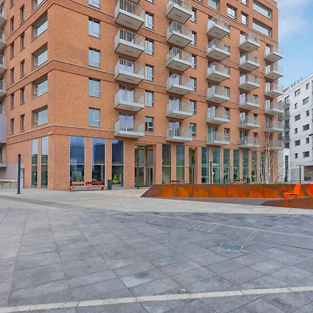 Zurawie - Food Hall, Parking & Stocznia By Downtown Apartment