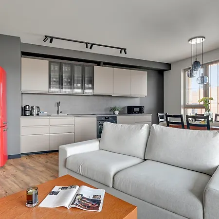Zurawie - Food Hall, Parking & Stocznia By Downtown Apartment Danzig