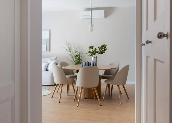 Zurawie - Food Hall, Parking & Stocznia By Downtown Lejlighedshotel 4*