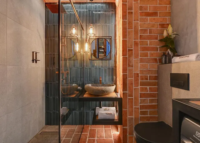 Hotel apartamentowy żurawie - Food Hall, Parking&stocznia By Downtown 4*