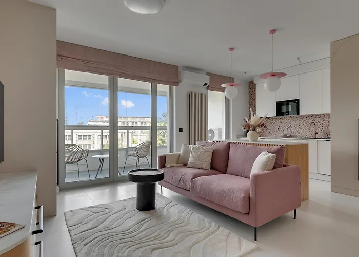 żurawie - Food Hall, Parking&stocznia By Downtown 4* Gdańsk