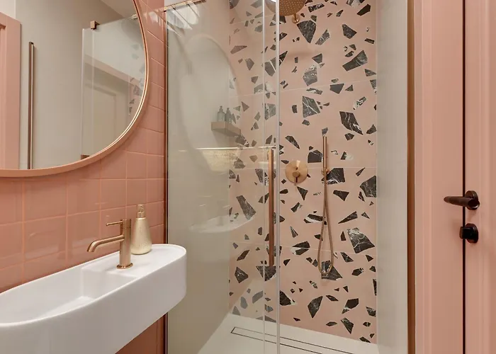 Zurawie - Food Hall, Parking & Stocznia By Downtown 4* Gdańsk