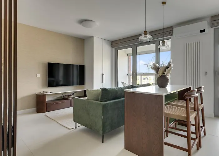 Hotel apartamentowy żurawie - Food Hall, Parking&stocznia By Downtown 4*