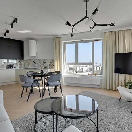 Apartmán Zurawie - Food Hall, Parking & Stocznia By Downtown Gdaňsk