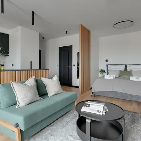 Apartmán Zurawie - Food Hall, Parking & Stocznia By Downtown Gdaňsk