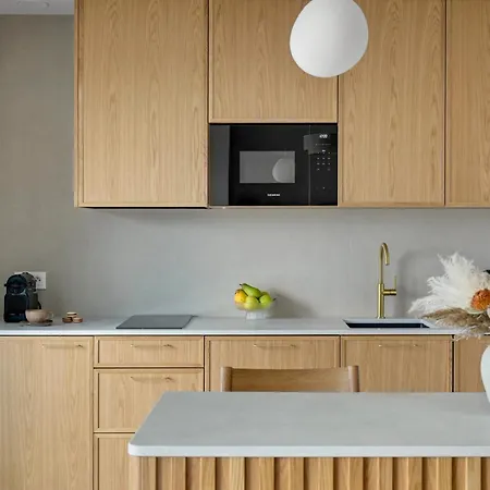 Appart hôtel Zurawie - Food Hall, Parking & Stocznia By Downtown